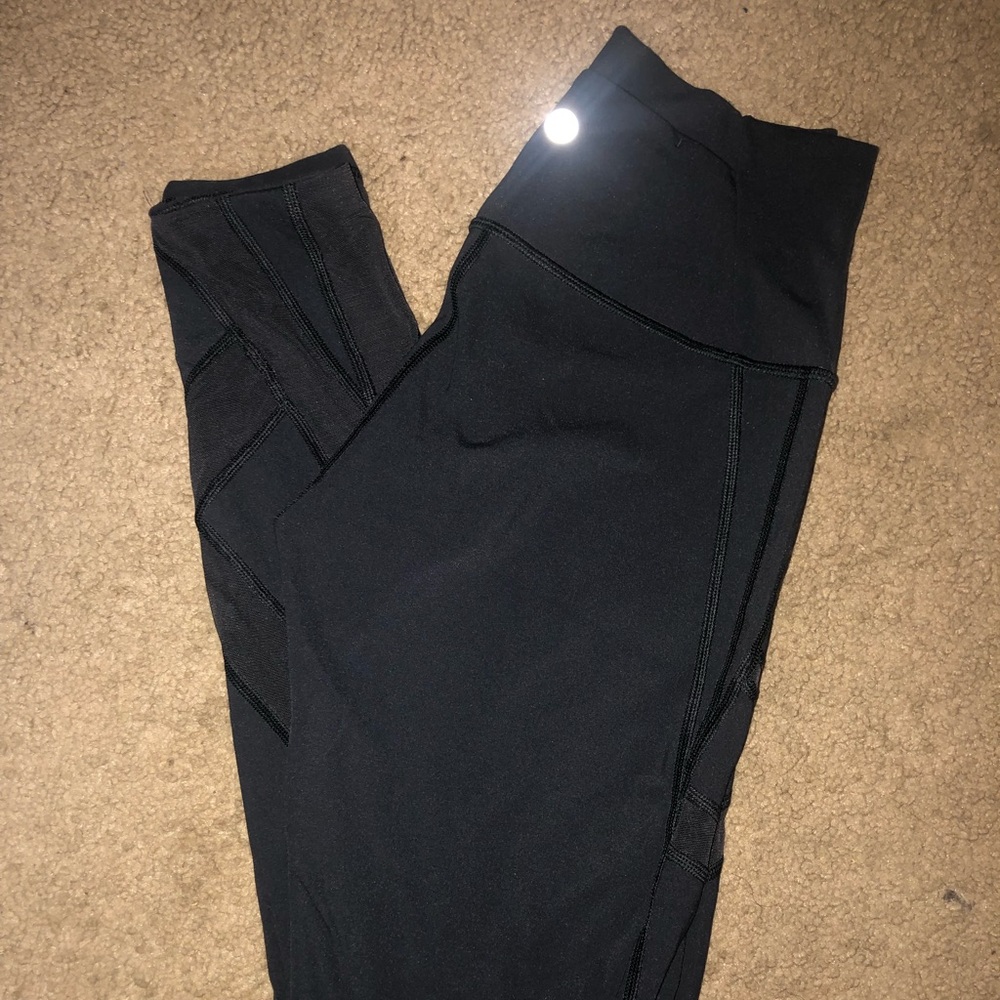 Lululemon mesh leggings